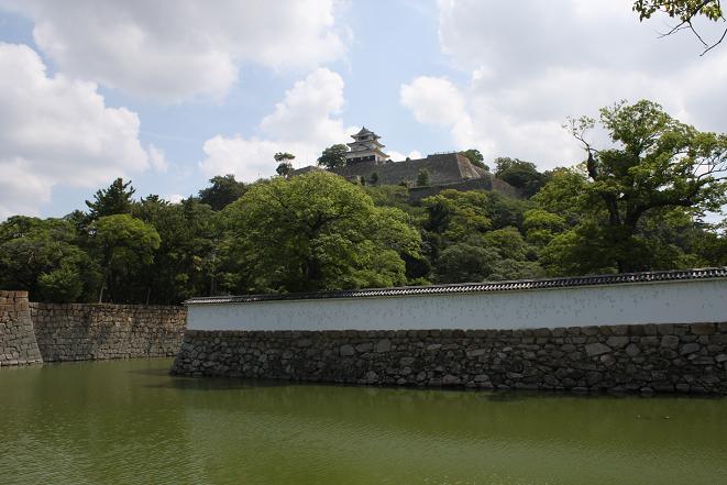 丸亀城2.jpg